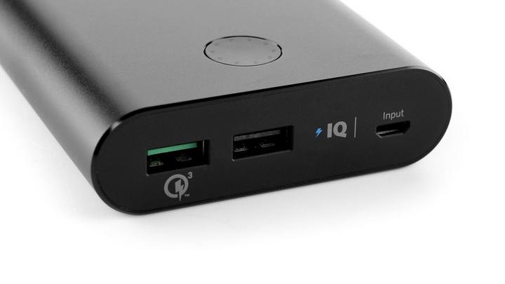ANKER PowerCore plus 13400mAh with Quick Charge 3.0, Black