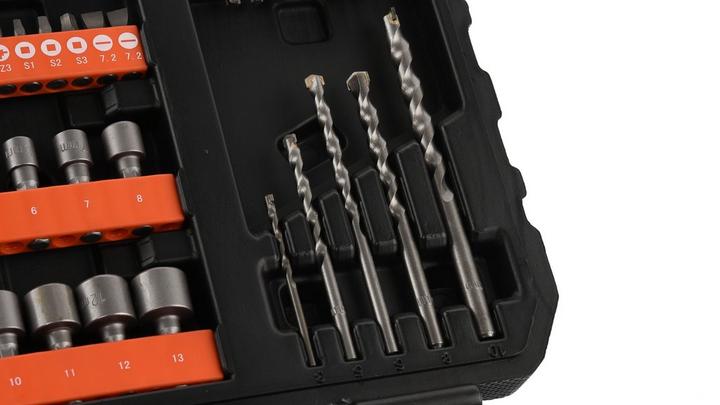 Black & Decker 109 piece Mixed Drill & screwdriver bit Set