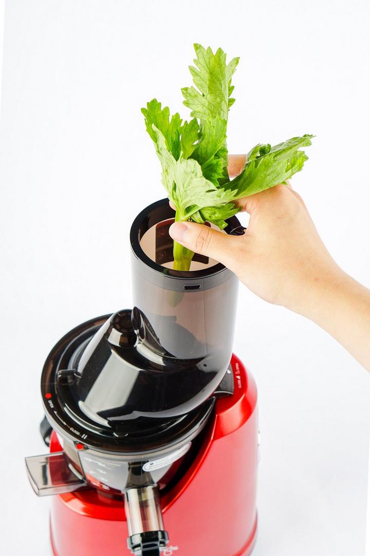 Kuvings Whole Slow Juicer with 7.6cm wide feeding tube, Red