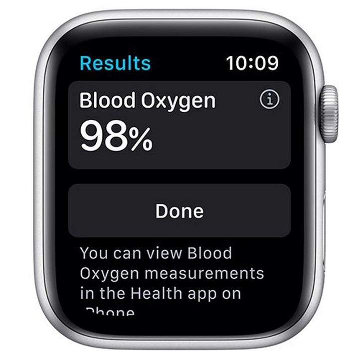 Apple Watch Nike Series 6 GPS, 44mm Silver Aluminium Case with Pure Platinum/Black Nike Sport Band