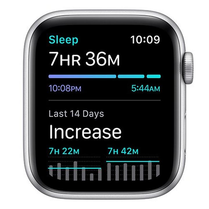 Apple Watch Nike SE GPS, 44mm Silver Aluminium Case with Pure Platinum/Black Nike Sport Band