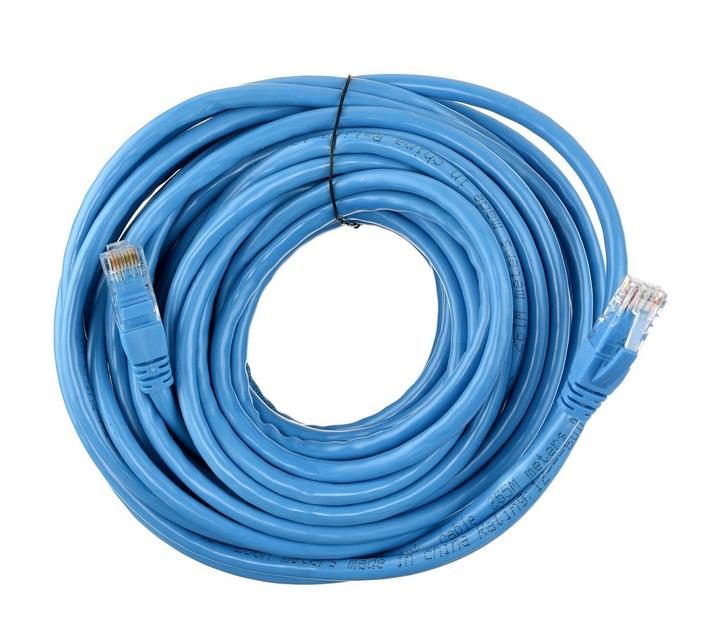 Câble Réseau informatique - 10 mètres par Brands Select pour 11,500 DT