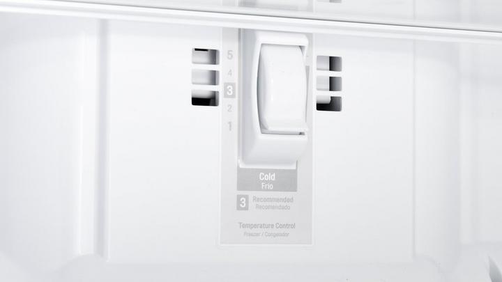 LG Refrigerator 17.2Cu.ft, Freezer 6Cu.ft, Inverter Compressor, White