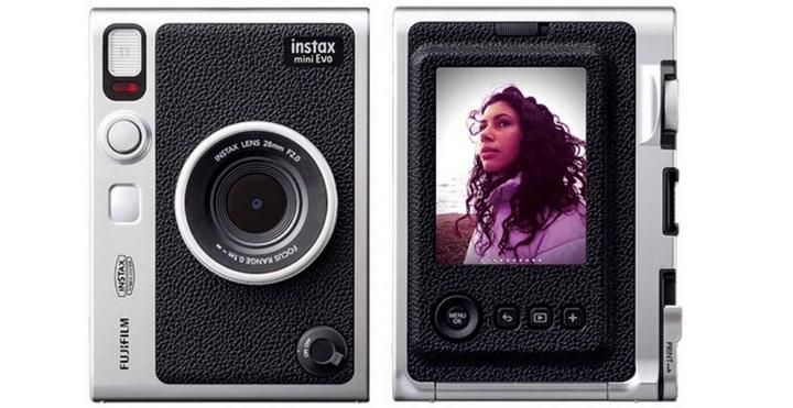 Fujifilm INSTAX MINI EVO Instant Film/Digital Still Camera,10 Sheets Film, Black.
