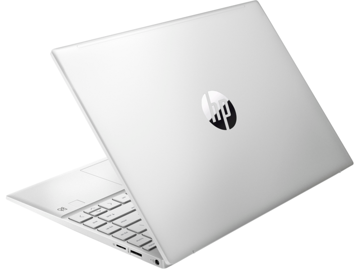 HP Pavilion Aero 13 , AMD Ryzen 7, 16GB , 1TB SSD, 13.3 Inch, Silver.