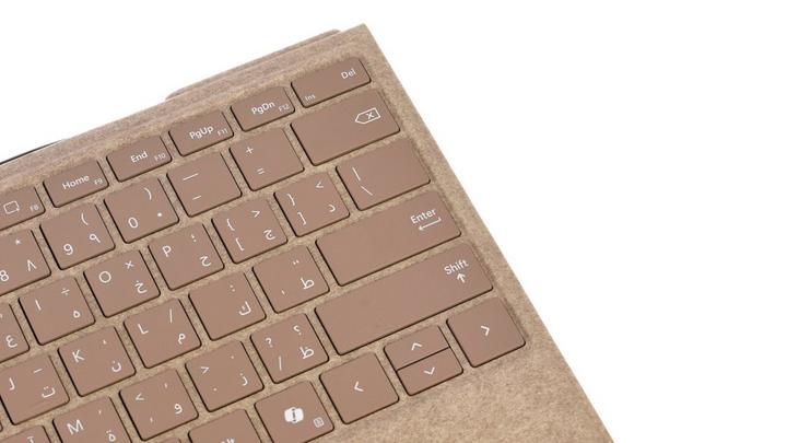 MICROSOFT Surface Pro 11 Signature Keyboard Cover Arabic, Pen
