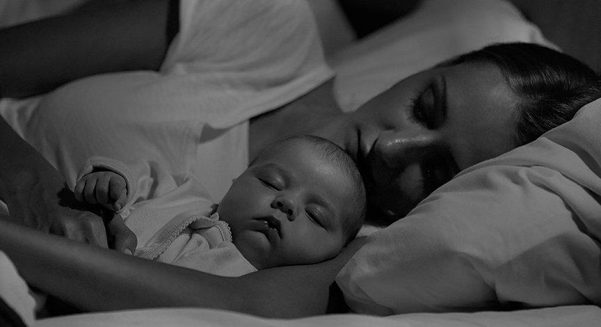 ايزفيز كاميرا مراقبة ذكية